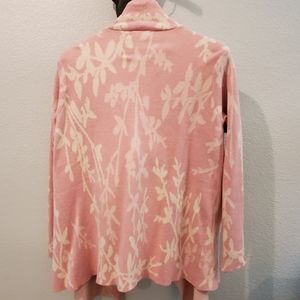 Women's plus size Pink drape cardigan Women's plus size Pink drape cardigan